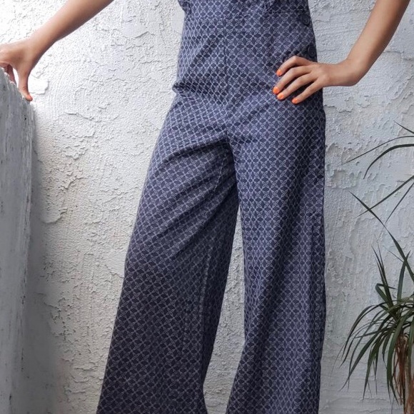 Jumpsuit - Picture 7 of 8